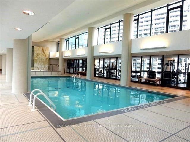 279 - 209 Fort York Blvd, Condo with 2 bedrooms, 2 bathrooms and 1 parking in Toronto ON | Image 3