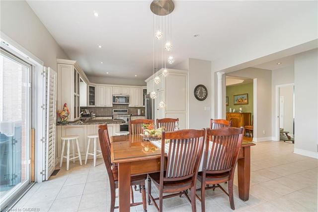 15 Allison Court, House detached with 7 bedrooms, 5 bathrooms and null parking in Halton Hills ON | Image 9