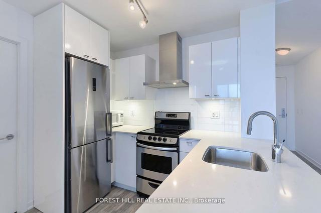 512 - 51 East Liberty St, Condo with 1 bedrooms, 1 bathrooms and 1 parking in Toronto ON | Image 2