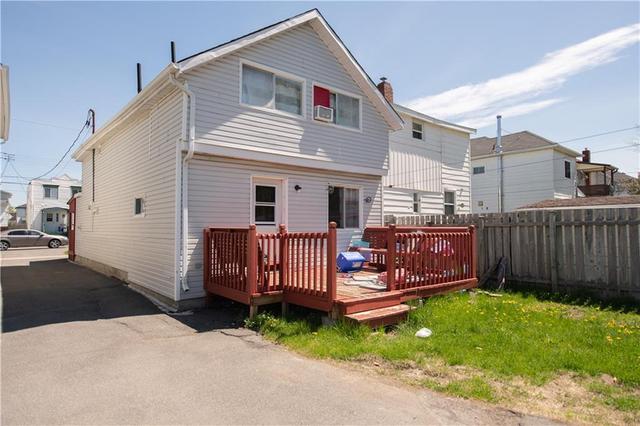 334 Guy Street, House detached with 3 bedrooms, 2 bathrooms and 2 parking in Cornwall ON | Image 3
