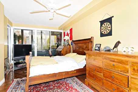 101 - 349 St Clair Ave W, Condo with 3 bedrooms, 3 bathrooms and 1 parking in Toronto ON | Image 7