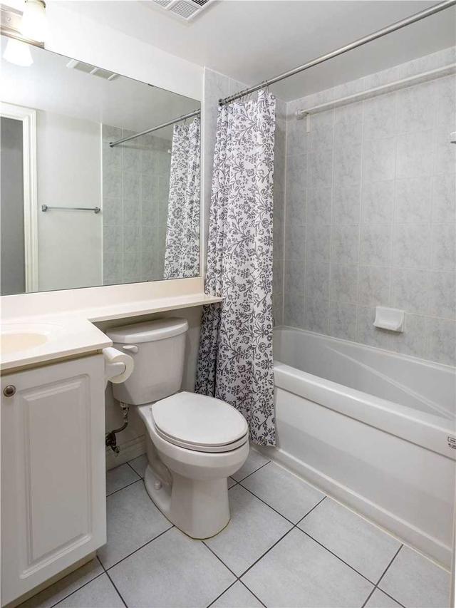 th-02 - 2627 Mccowan Rd, Townhouse with 2 bedrooms, 3 bathrooms and 2 parking in Toronto ON | Image 2