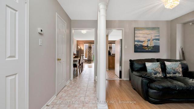 70 Tumbleweed Tr, House semidetached with 4 bedrooms, 4 bathrooms and 5 parking in Brampton ON | Image 39