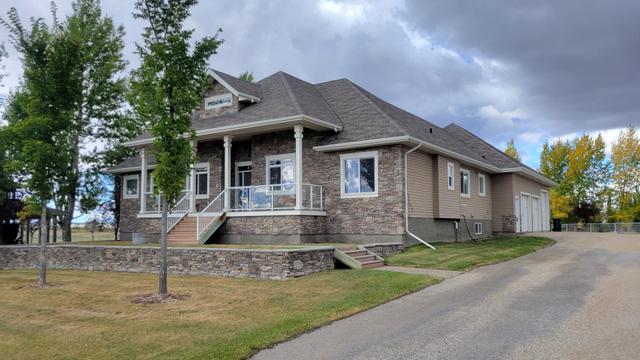7942 Carriage Lane Drive, House detached with 5 bedrooms, 3 bathrooms and 8 parking in Grande Prairie County No. 1 AB | Image 1