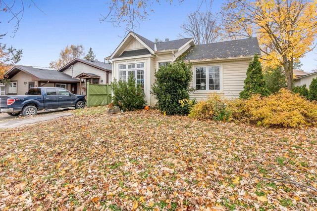 26 Sarah St, House detached with 3 bedrooms, 2 bathrooms and 2 parking in Orangeville ON | Image 21