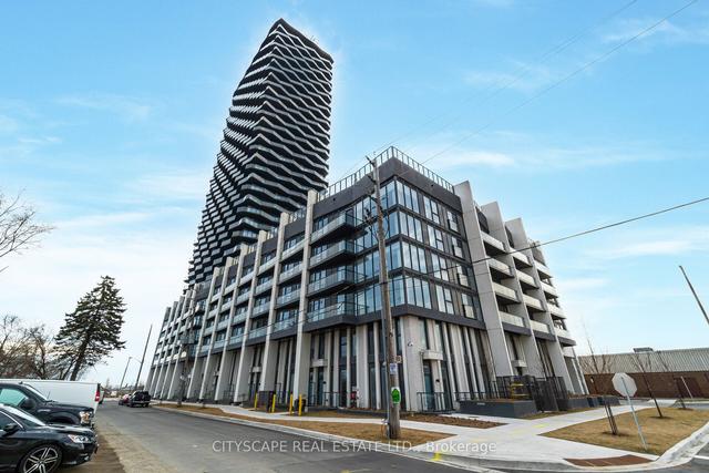 2009 - 36 Zorra St, Condo with 2 bedrooms, 2 bathrooms and 1 parking in Toronto ON | Image 1
