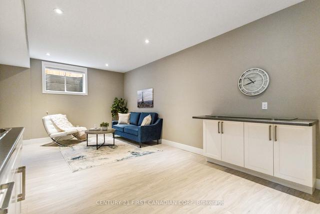 411 Tansbury St, House detached with 3 bedrooms, 4 bathrooms and 8 parking in London ON | Image 31