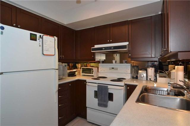 1113 - 3 Rean Dr, Condo with 1 bedrooms, 1 bathrooms and 1 parking in Toronto ON | Image 6