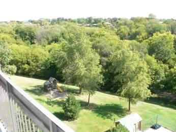 603 - 234 Albion Rd, Condo with 3 bedrooms, 2 bathrooms and 1 parking in Toronto ON | Image 2