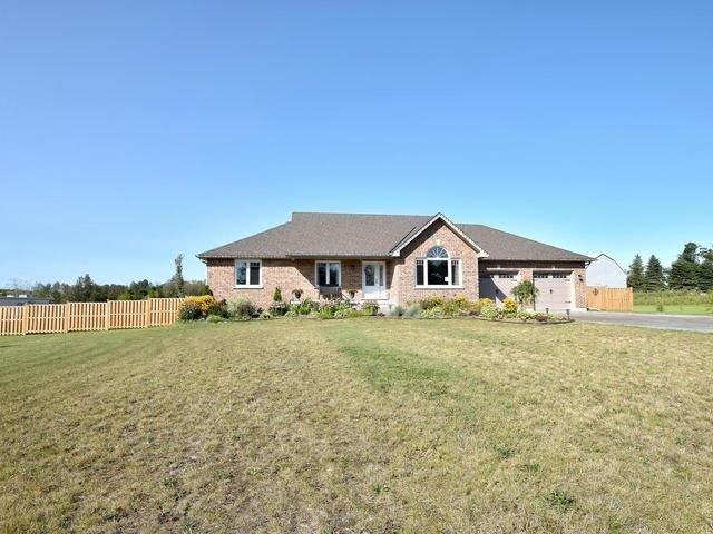 1595 County Road 46 Rd, House detached with 3 bedrooms, 2 bathrooms and 10 parking in Kawartha Lakes ON | Image 1