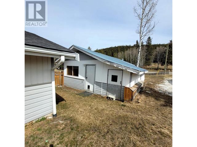 6101 Reita Crescent, House detached with 3 bedrooms, 1 bathrooms and null parking in Cariboo L BC | Image 33