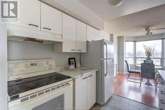 601 - 30 Chapman Court, Condo with 2 bedrooms, 2 bathrooms and null parking in London ON | Image 10