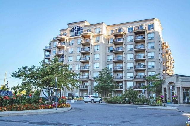 617 - 8 Maison Parc Crt, Condo with 2 bedrooms, 2 bathrooms and 2 parking in Vaughan ON | Image 1