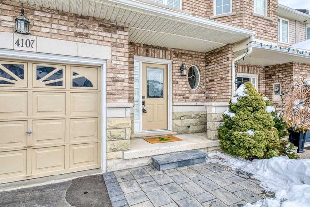 4107 Medland Dr, House attached with 3 bedrooms, 4 bathrooms and 3 parking in Burlington ON | Image 12