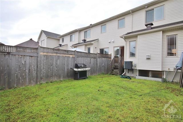 1456 Carronbridge Circle, Townhouse with 3 bedrooms, 3 bathrooms and 3 parking in Ottawa ON | Image 29