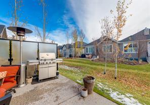 19 Cranbrook Landing Se, Home with 3 bedrooms, 2 bathrooms and 4 parking in Calgary AB | Image 39