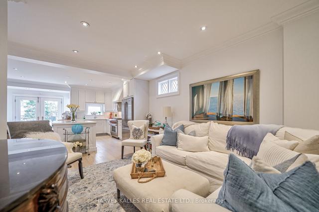 439 Melrose Ave, House detached with 3 bedrooms, 4 bathrooms and 3 parking in Toronto ON | Image 39