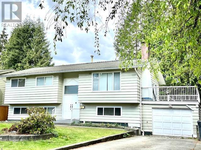 1129 Laburnum Avenue, House detached with 6 bedrooms, 3 bathrooms and 5 parking in Port Coquitlam BC | Image 1