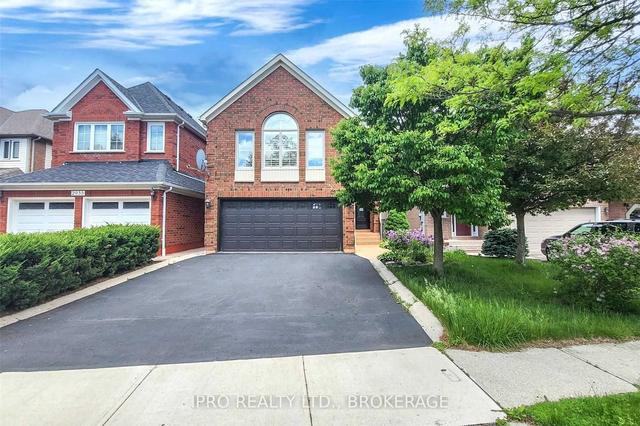(upper) - 2937 Gardenview Cres, House detached with 3 bedrooms, 3 bathrooms and 3 parking in Mississauga ON | Image 1