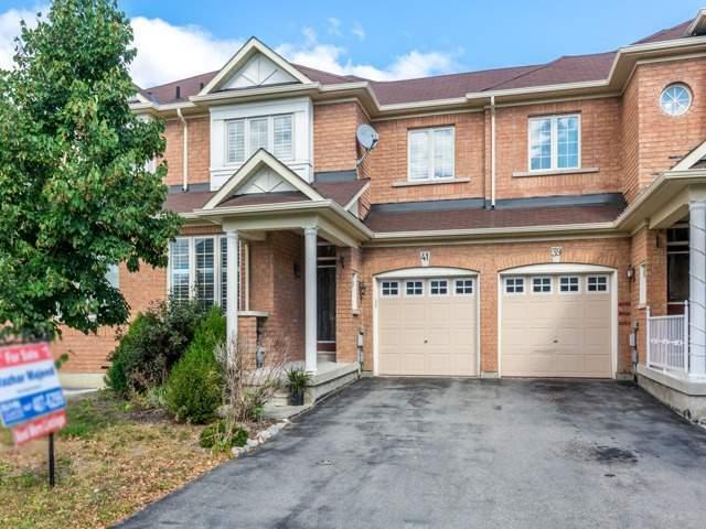 41 Tundra Swan Rd, House attached with 3 bedrooms, 3 bathrooms and 2 parking in Brampton ON | Image 2