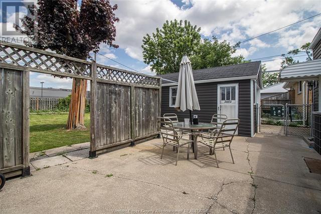 2482 Lloyd George Boulevard, House detached with 3 bedrooms, 2 bathrooms and null parking in Windsor ON | Image 25