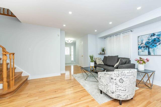 174 Sunny Meadow Blvd, House detached with 3 bedrooms, 4 bathrooms and 6 parking in Brampton ON | Image 37