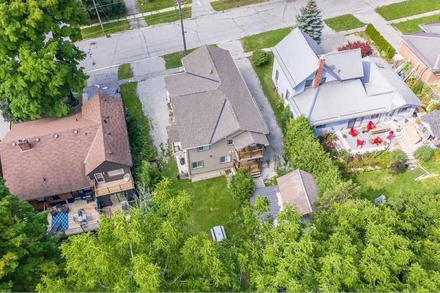 266 Canice St, House detached with 8 bedrooms, 4 bathrooms and 7 parking in Orillia ON | Image 16