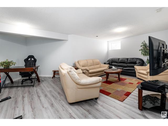 8903 180 Av Nw, House detached with 4 bedrooms, 2 bathrooms and null parking in Edmonton AB | Image 50