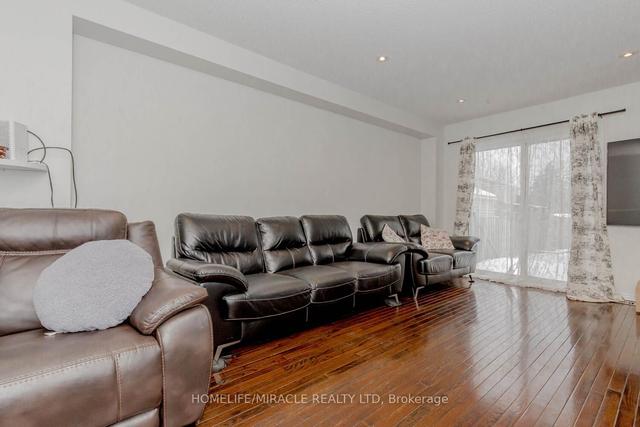 16 Cortez Crt W, House detached with 3 bedrooms, 4 bathrooms and 3.5 parking in Brampton ON | Image 40