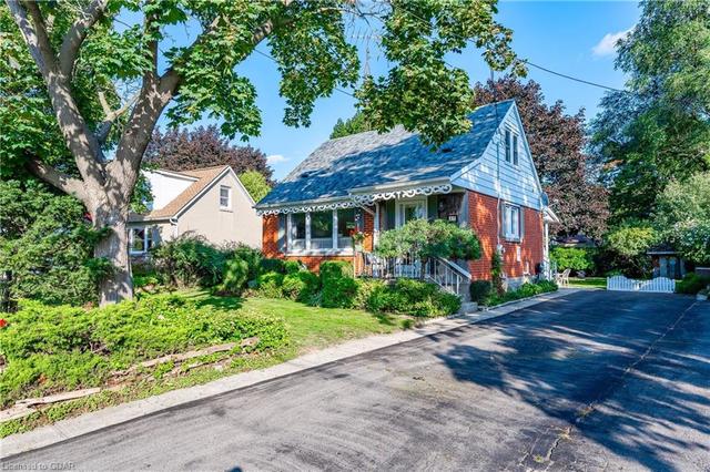 27 Vancouver Drive, House detached with 2 bedrooms, 1 bathrooms and 3 parking in Guelph ON | Image 34