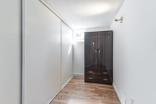 57 Lonborough Ave, House detached with 2 bedrooms, 2 bathrooms and 6 parking in Toronto ON | Image 15