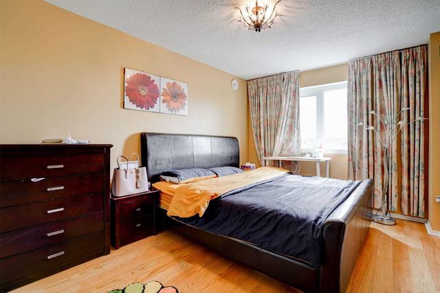 342 - 4005 Don Mills Rd, Condo with 3 bedrooms, 2 bathrooms and 1 parking in Toronto ON | Image 9