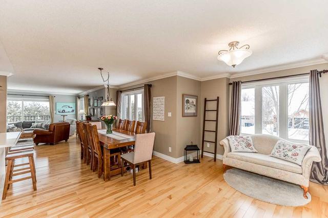 404 Ramblewood Dr, House detached with 2 bedrooms, 3 bathrooms and 4 parking in Wasaga Beach ON | Image 2