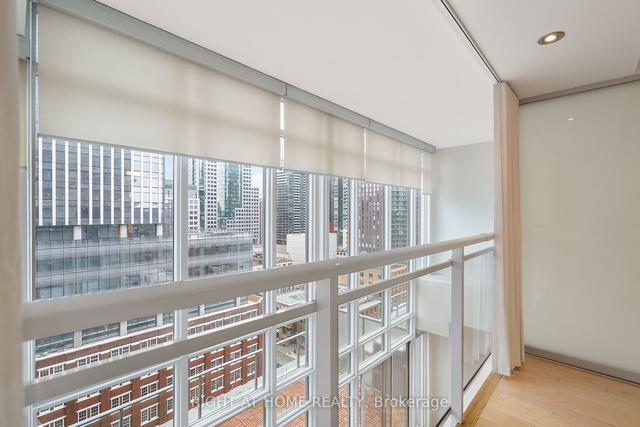 uph03 - 21 Nelson St, Condo with 1 bedrooms, 2 bathrooms and 2 parking in Toronto ON | Image 16