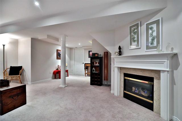 2140 Nightstar Dr, House detached with 3 bedrooms, 3 bathrooms and 3 parking in Oakville ON | Image 20