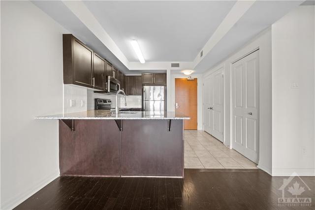 2204 - 195 Besserer Street, Condo with 1 bedrooms, 1 bathrooms and 1 parking in Ottawa ON | Image 11