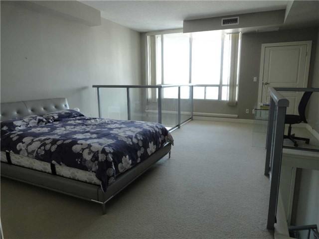 906 - 1 Avondale Ave, Condo with 1 bedrooms, 2 bathrooms and 1 parking in Toronto ON | Image 5