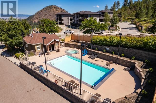1310 - 2210 Upper Sundance Drive, Condo with 2 bedrooms, 2 bathrooms and 1 parking in West Kelowna BC | Image 23