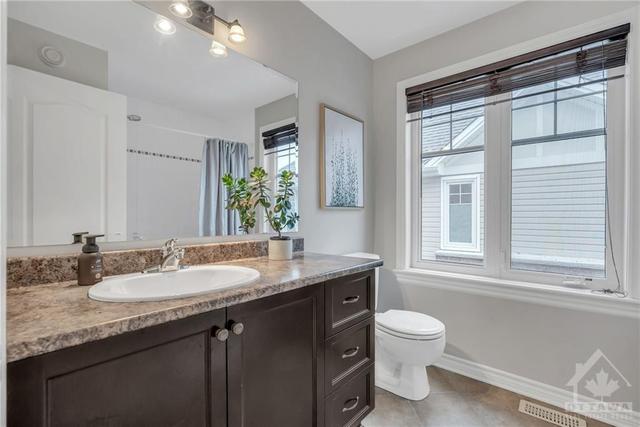 4283 Kelly Farm Drive, Townhouse with 3 bedrooms, 3 bathrooms and 2 parking in Ottawa ON | Image 24