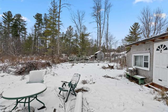 42 Lakeshore Rd E, House detached with 1 bedrooms, 1 bathrooms and 4 parking in Oro Medonte ON | Image 9