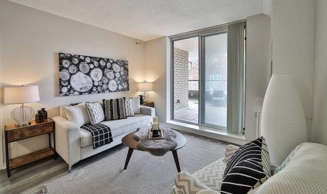 213 - 1829 Queen St E, Condo with 2 bedrooms, 2 bathrooms and 2 parking in Toronto ON | Image 23