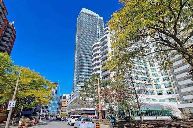 907 - 89 Dunfield Ave, Condo with 2 bedrooms, 2 bathrooms and 1 parking in Toronto ON | Image 27