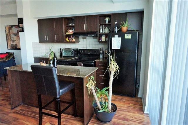 504 - 35 Brian Peck Cres, Condo with 2 bedrooms, 2 bathrooms and 2 parking in Toronto ON | Image 9
