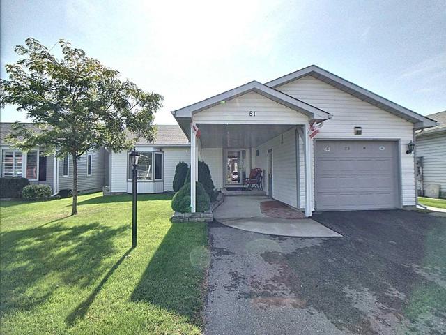 81 Wilmot Tr, House detached with 2 bedrooms, 2 bathrooms and 2 parking in Clarington ON | Image 2