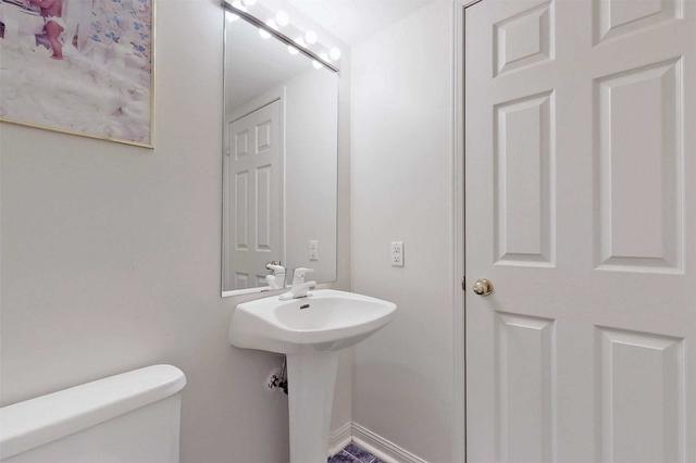 36 - 83 Mondeo Dr, Townhouse with 2 bedrooms, 2 bathrooms and 2 parking in Toronto ON | Image 9