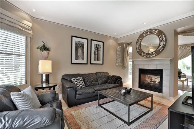 452 Doverwood Dr, House detached with 5 bedrooms, 5 bathrooms and 3 parking in Oakville ON | Image 4