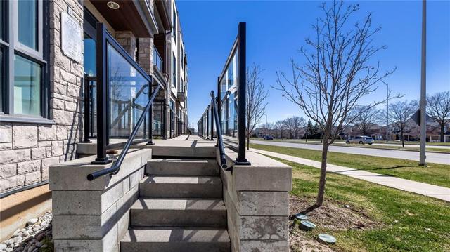 204 - 2375 Bronte Road, House attached with 2 bedrooms, 2 bathrooms and 1 parking in Oakville ON | Image 5