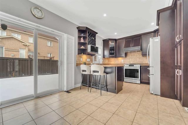 80 Chalkfarm Cres, House detached with 4 bedrooms, 4 bathrooms and 6 parking in Brampton ON | Image 40