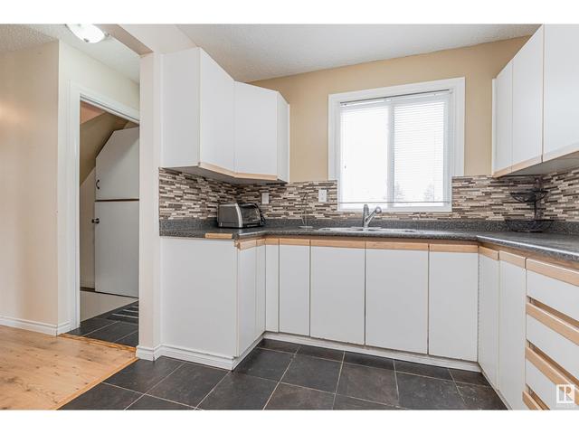 15203 54 St Nw, House attached with 3 bedrooms, 1 bathrooms and null parking in Edmonton AB | Image 22