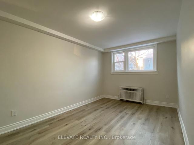 598 Lauder Ave, House detached with 6 bedrooms, 3 bathrooms and 4 parking in Toronto ON | Image 13